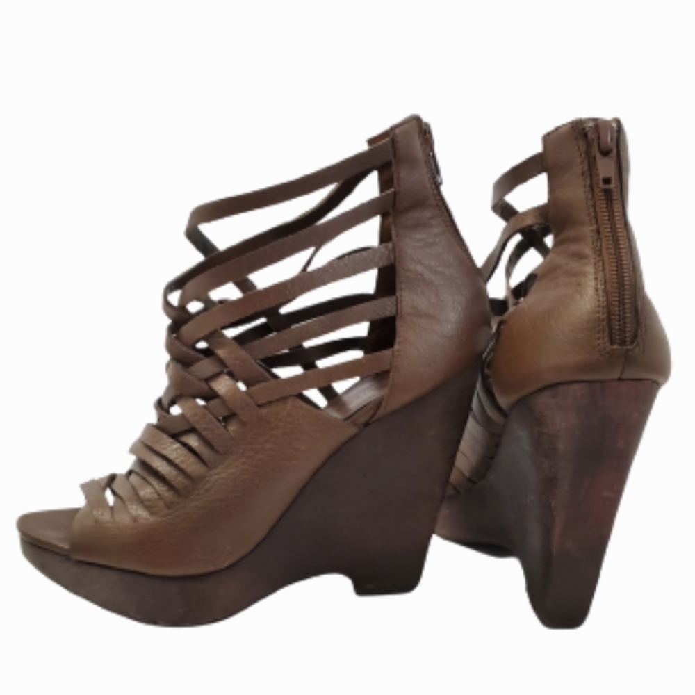 Nine West Ciracon3 Leather Gladiator Wedge Sandal Size 8